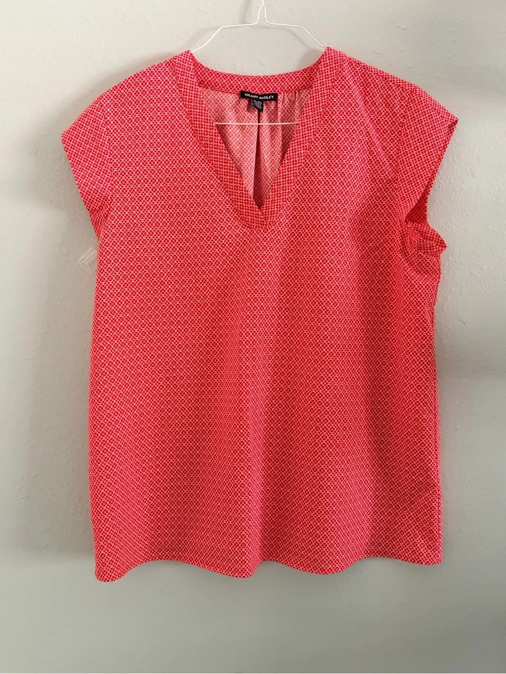 Hilary Radley Coral-Pink Micro Pattern V-Neck Cap Sleeve Top